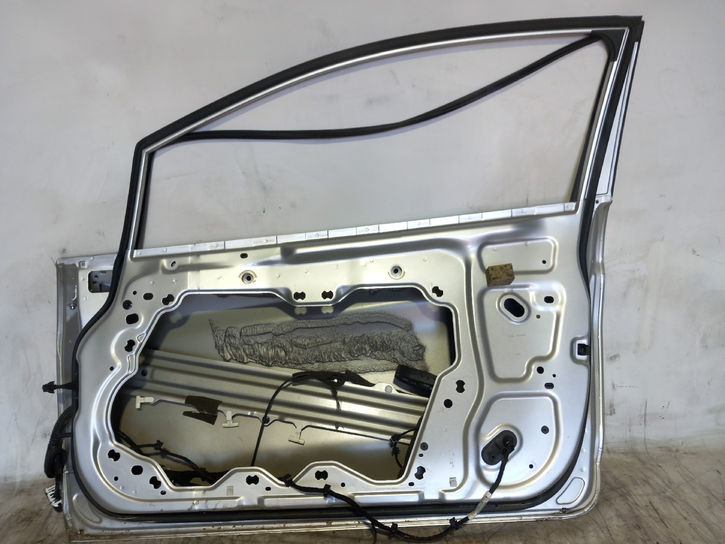 Right front Door FORD Fiesta VII (HJ, HF) Imagem-1