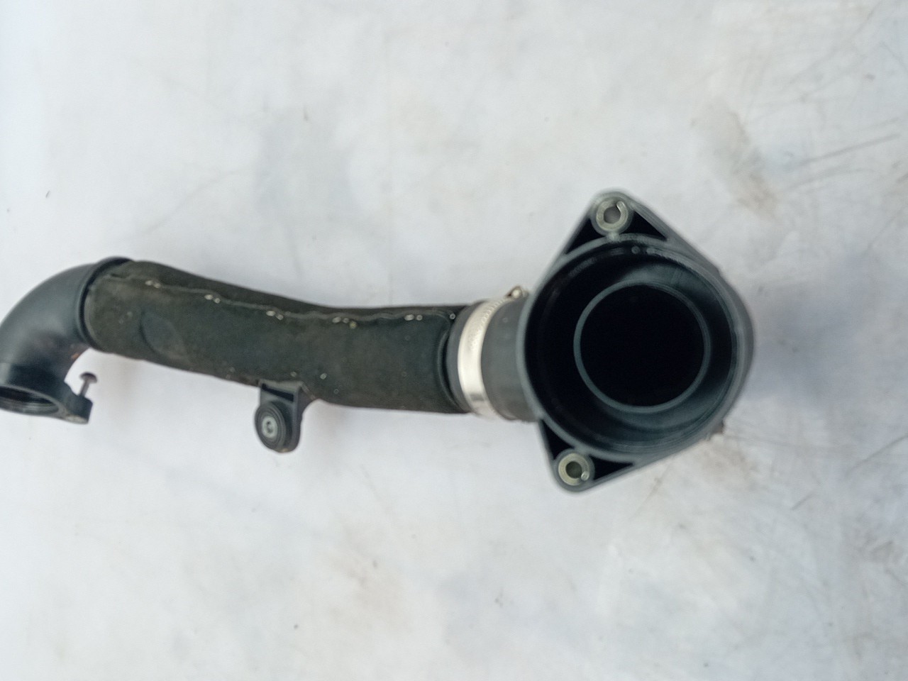 Tubo intercooler AUDI A3 Sportback (8VA, 8VF) Imagem-1