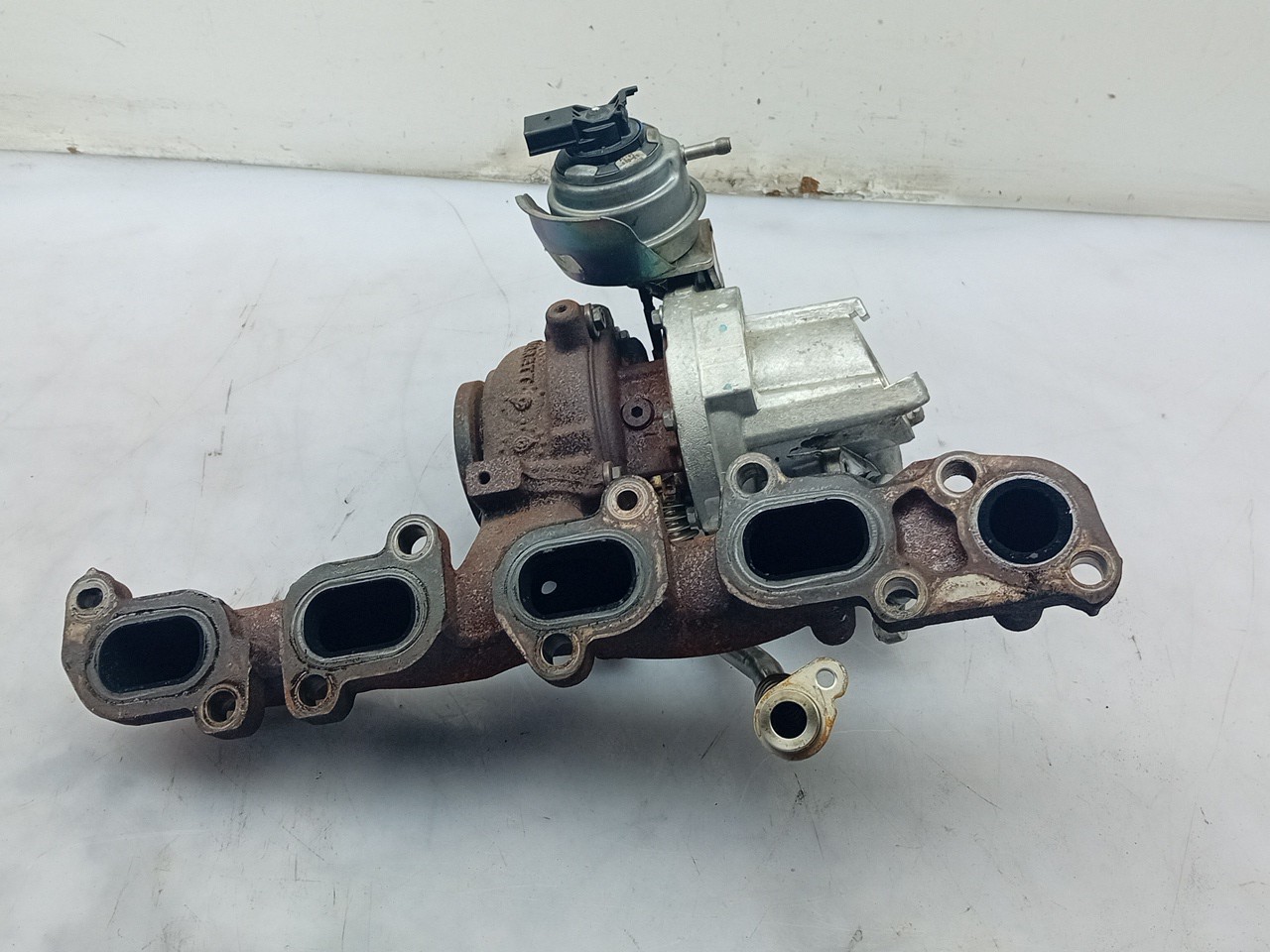 Turbocompresseur AUDI A3 Sportback (8VA, 8VF) Imagem-3