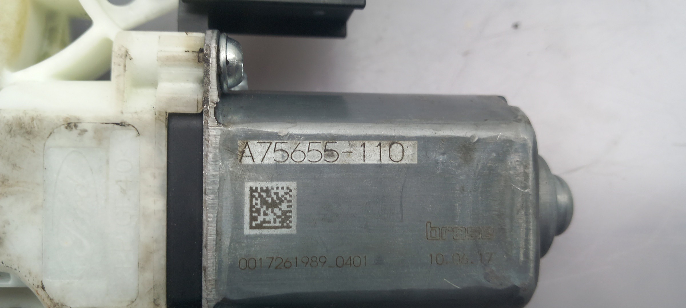 Right front window regulator FORD Fiesta VII (HJ, HF) Imagem-3