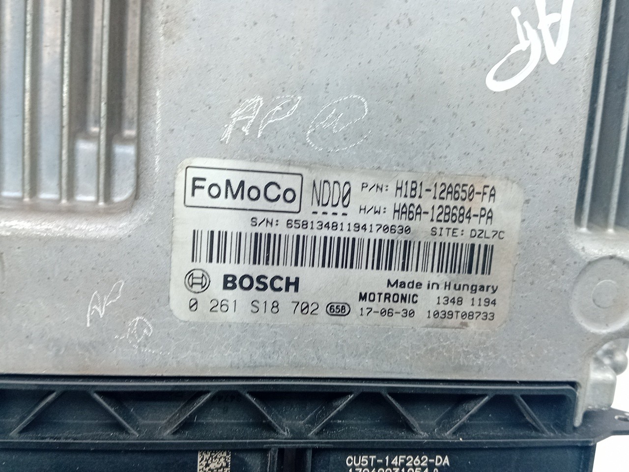 Calculateur /  Unité de contrôle moteur FORD Fiesta VII (HJ, HF) Imagem-3