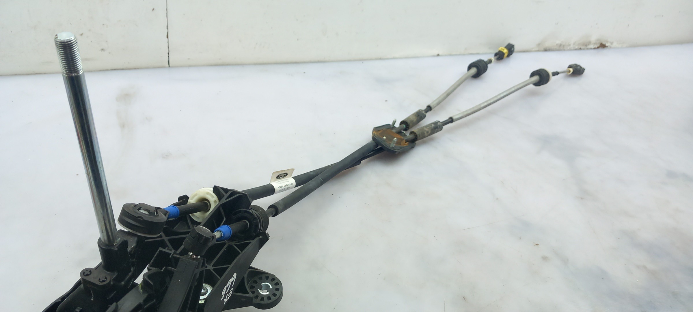 Gear selector FORD Fiesta VII (HJ, HF) Imagem-1