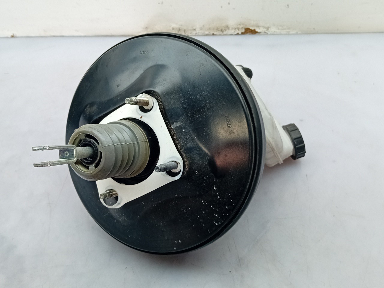 Servofreno FORD Fiesta VII (HJ, HF) Imagem-2