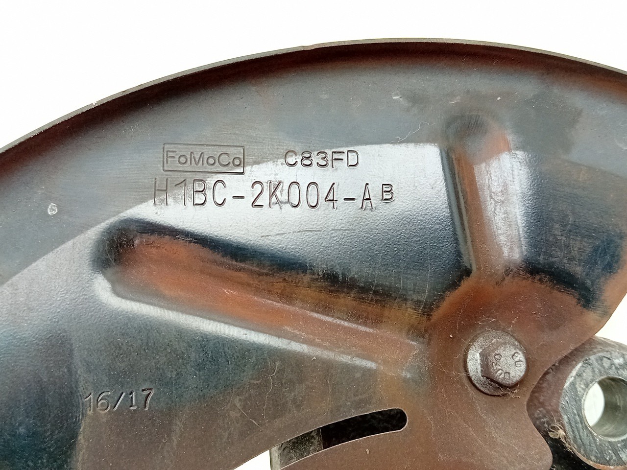 Right front steering knuckle FORD Fiesta VII (HJ, HF) Imagem-2