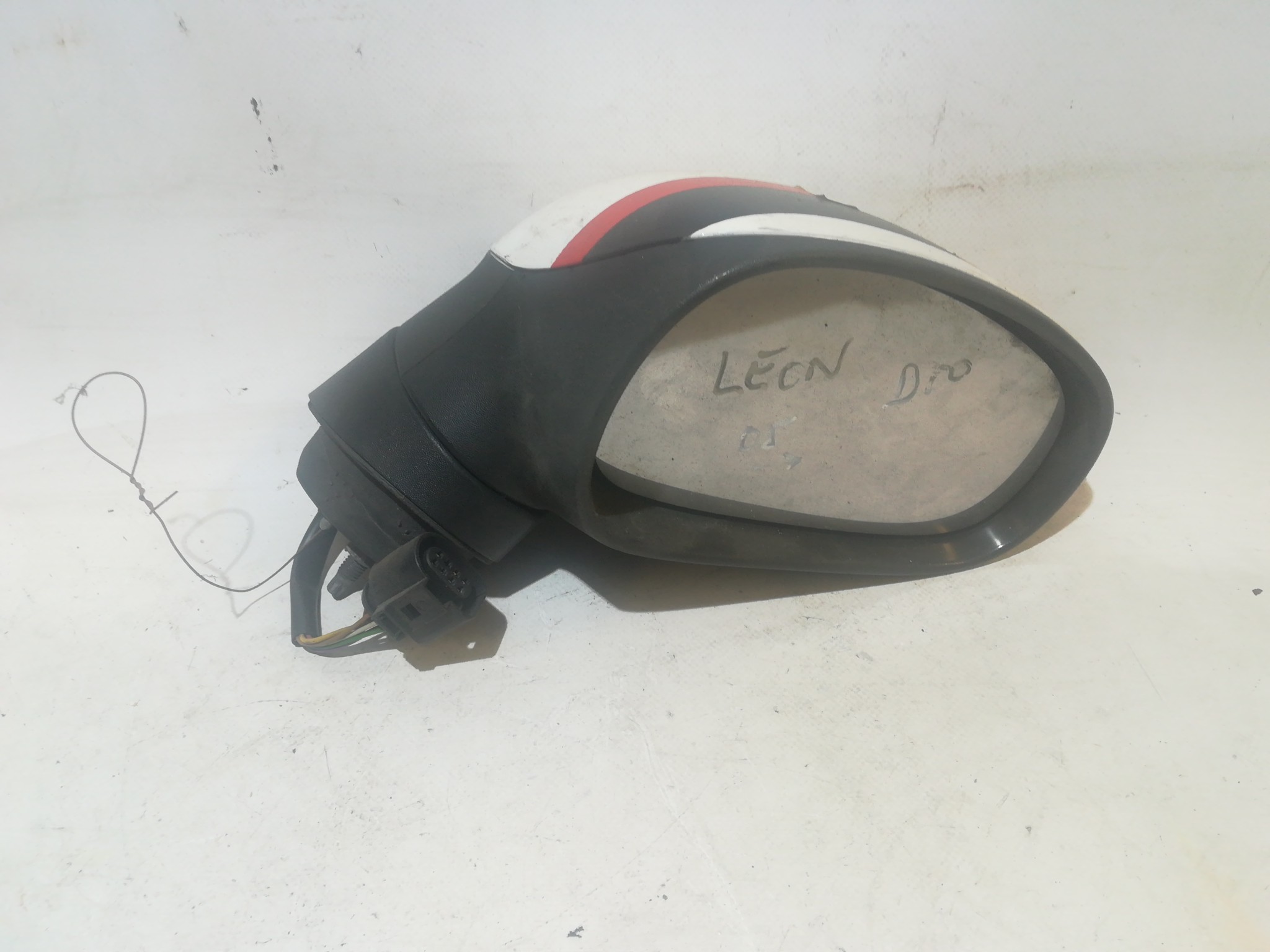 Espejo retrovisor Derecho