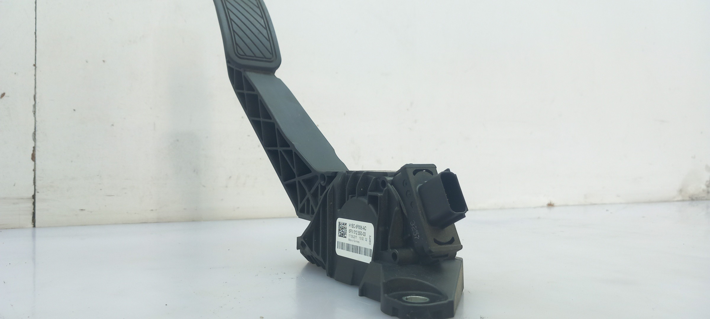 Accelerator Pedal FORD Fiesta VII (HJ, HF) Imagem-2