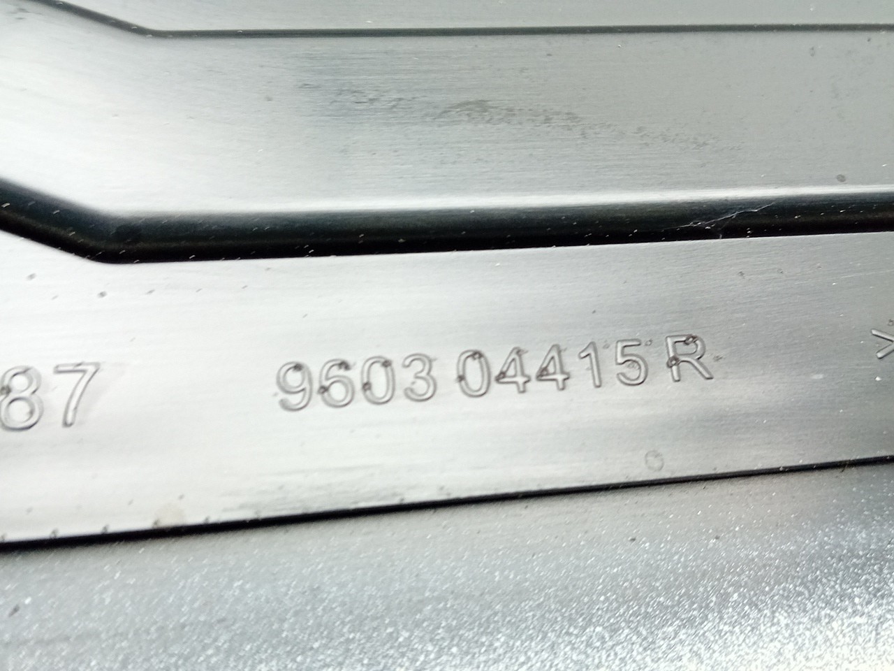 Spoiler / aileron da tampa da mala RENAULT Captur (J5_) Imagem-3