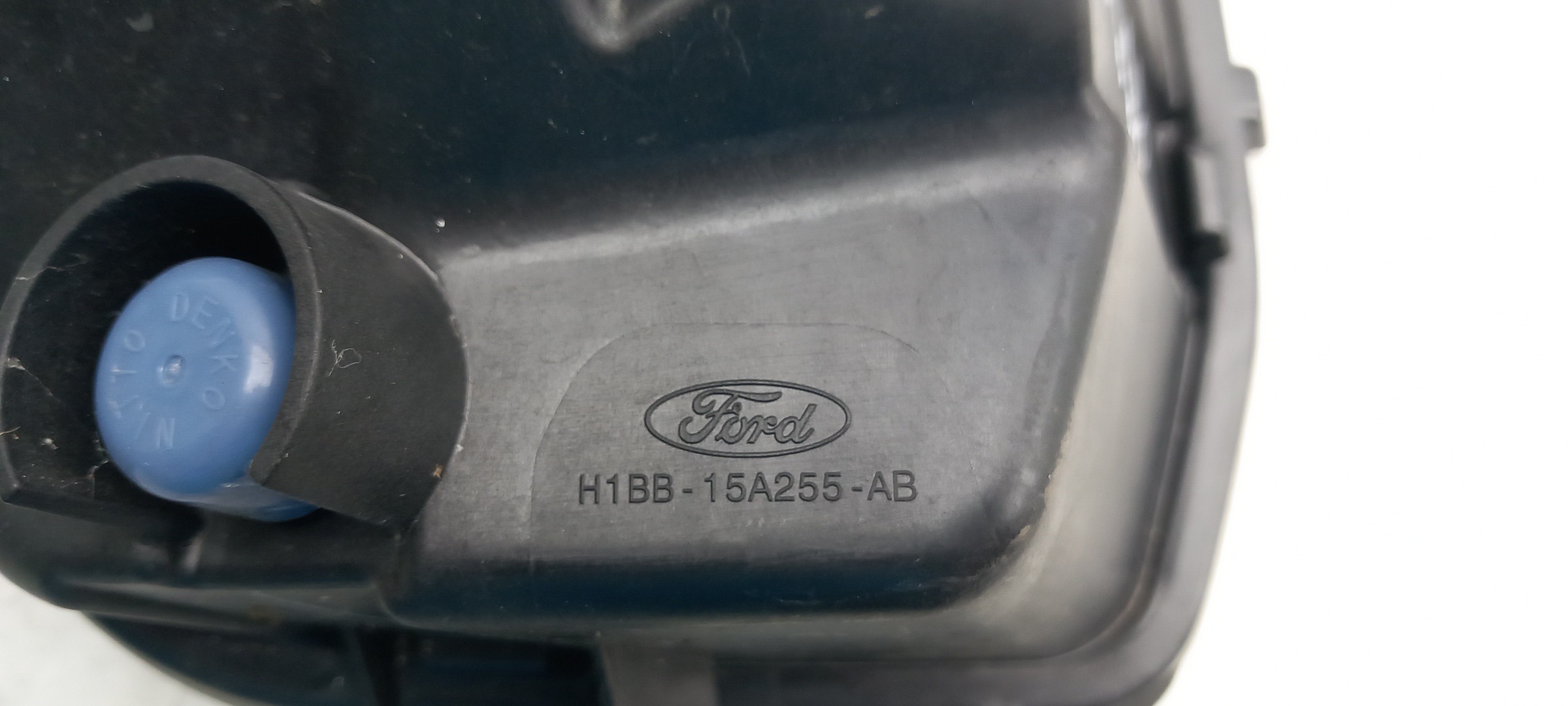 Right front fog light  FORD Fiesta VII (HJ, HF) Imagem-2