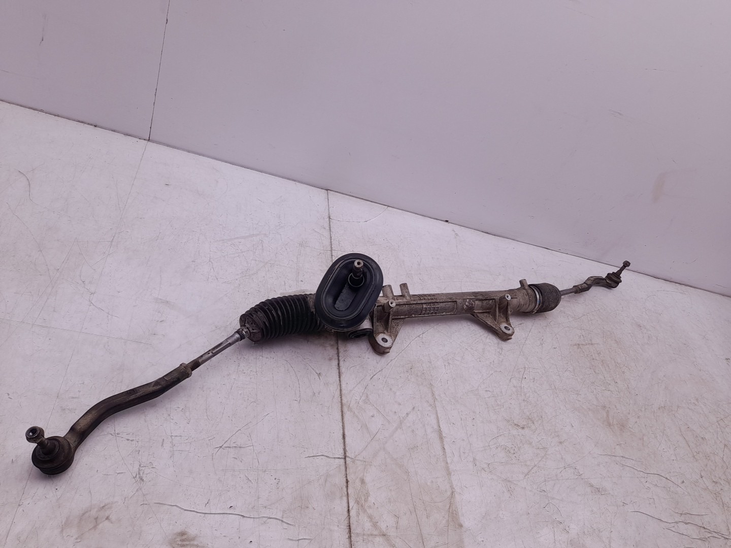 Steering box