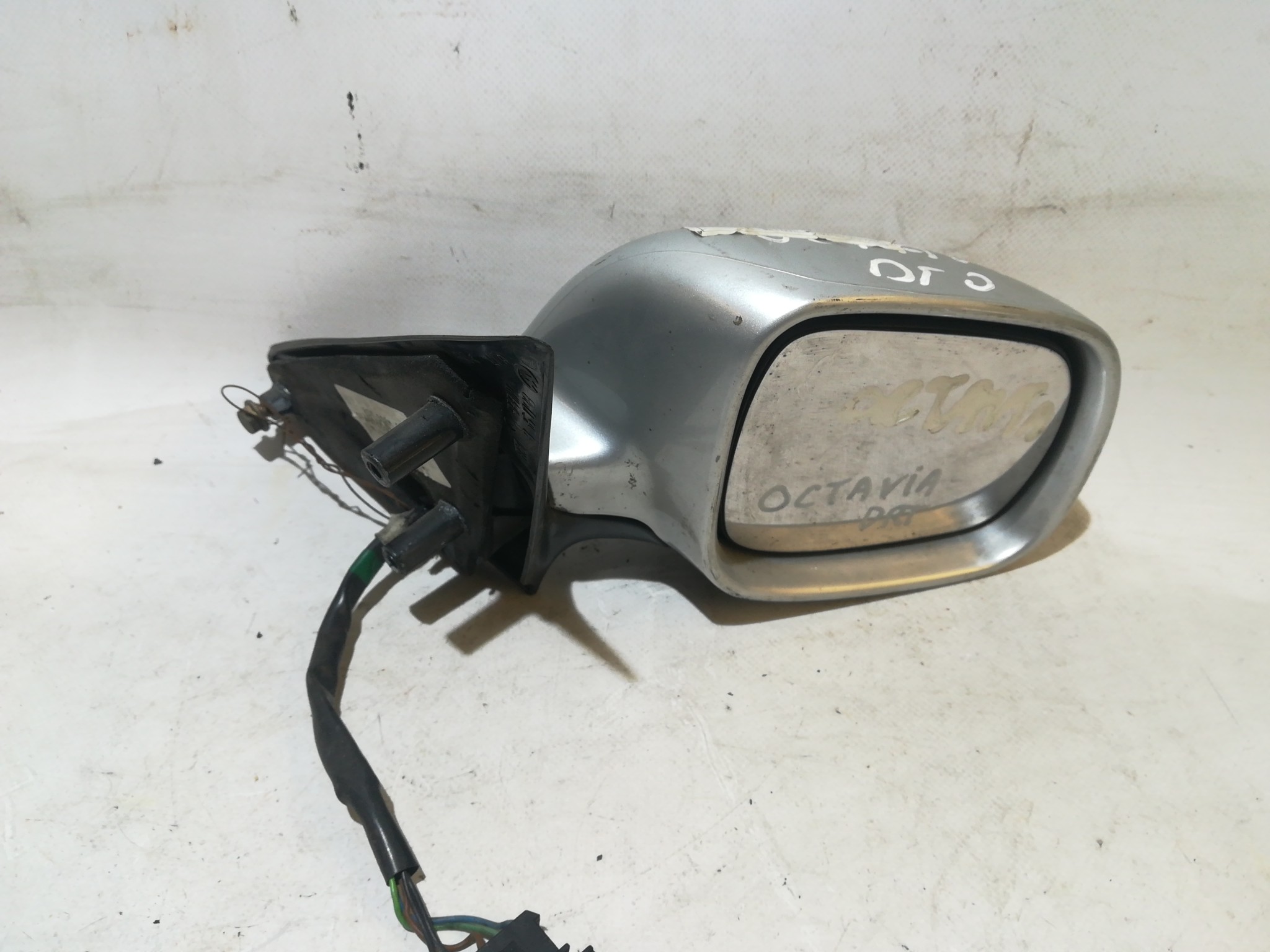 Espejo retrovisor Derecho