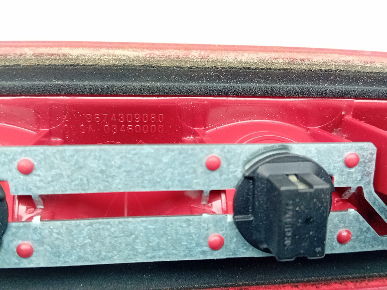 Additional stop light / 3rd stop light PEUGEOT 208 Imagem-2