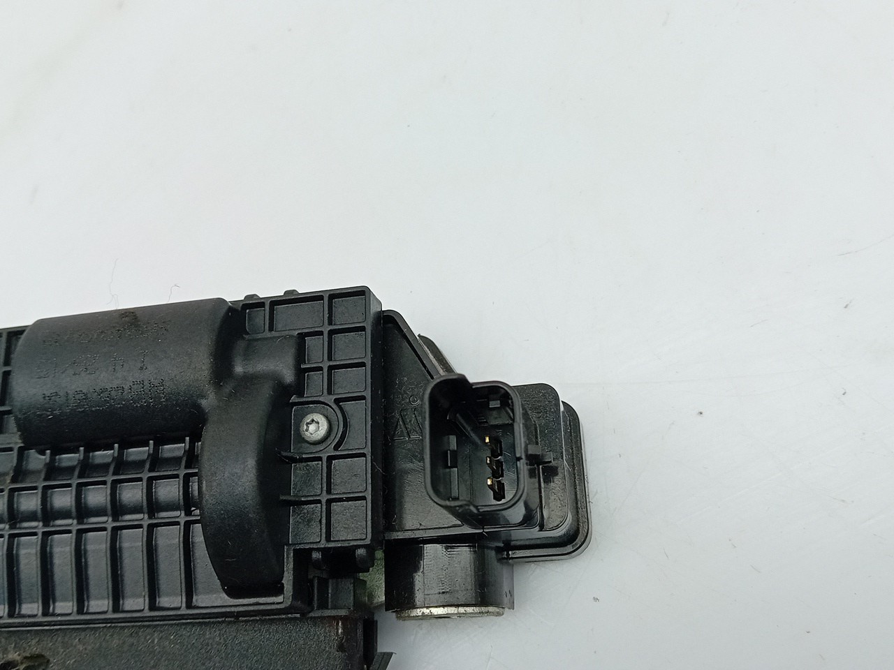 Tailgate Lock /Latch PEUGEOT 208 Imagem-2
