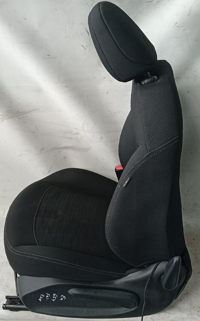 Left Front Seat PEUGEOT 208 Imagem-2