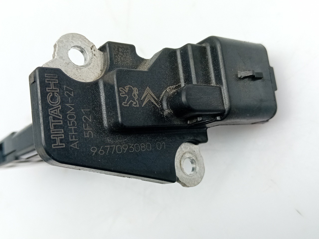 Medidor massa de ar / MAF PEUGEOT 208 Imagem-3