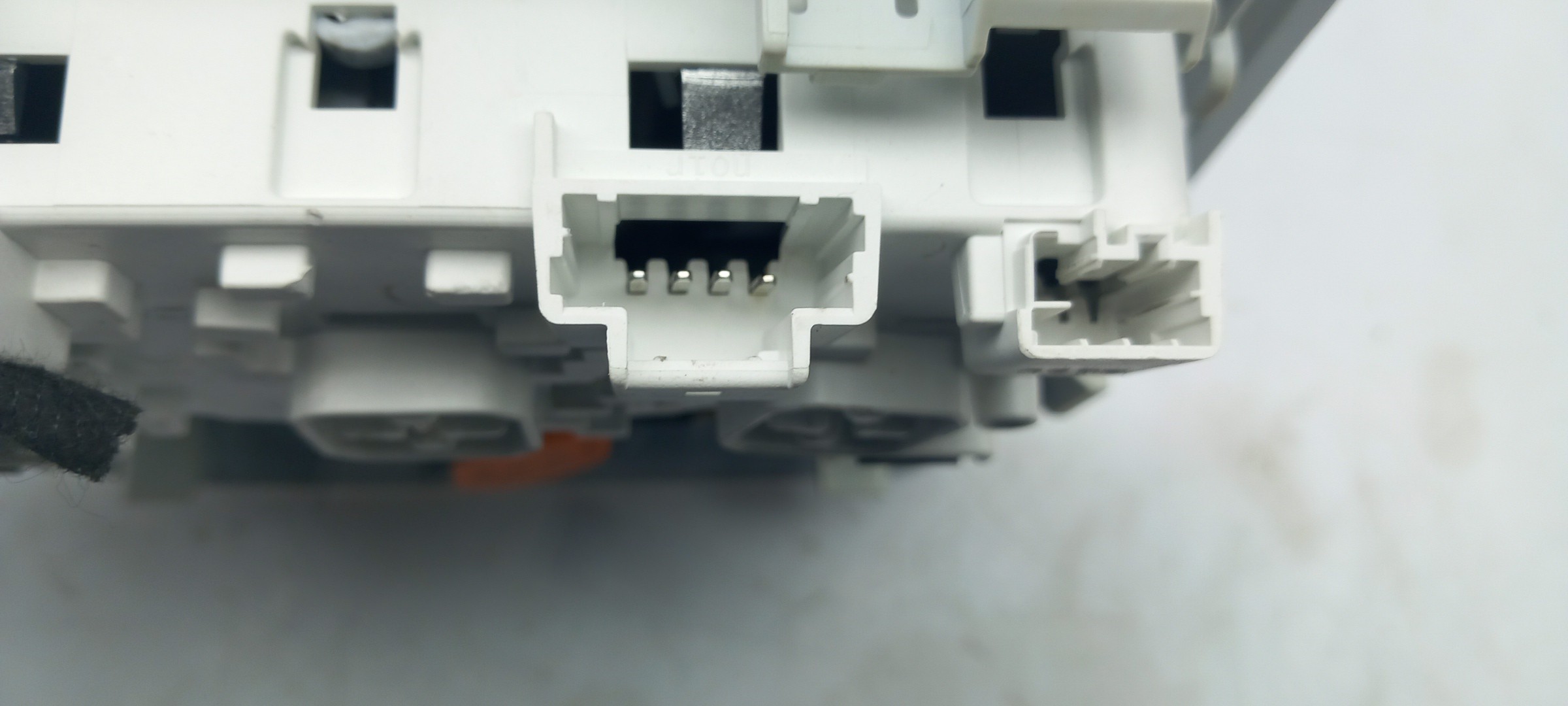 Plafonier frente PEUGEOT 208 Imagem-3