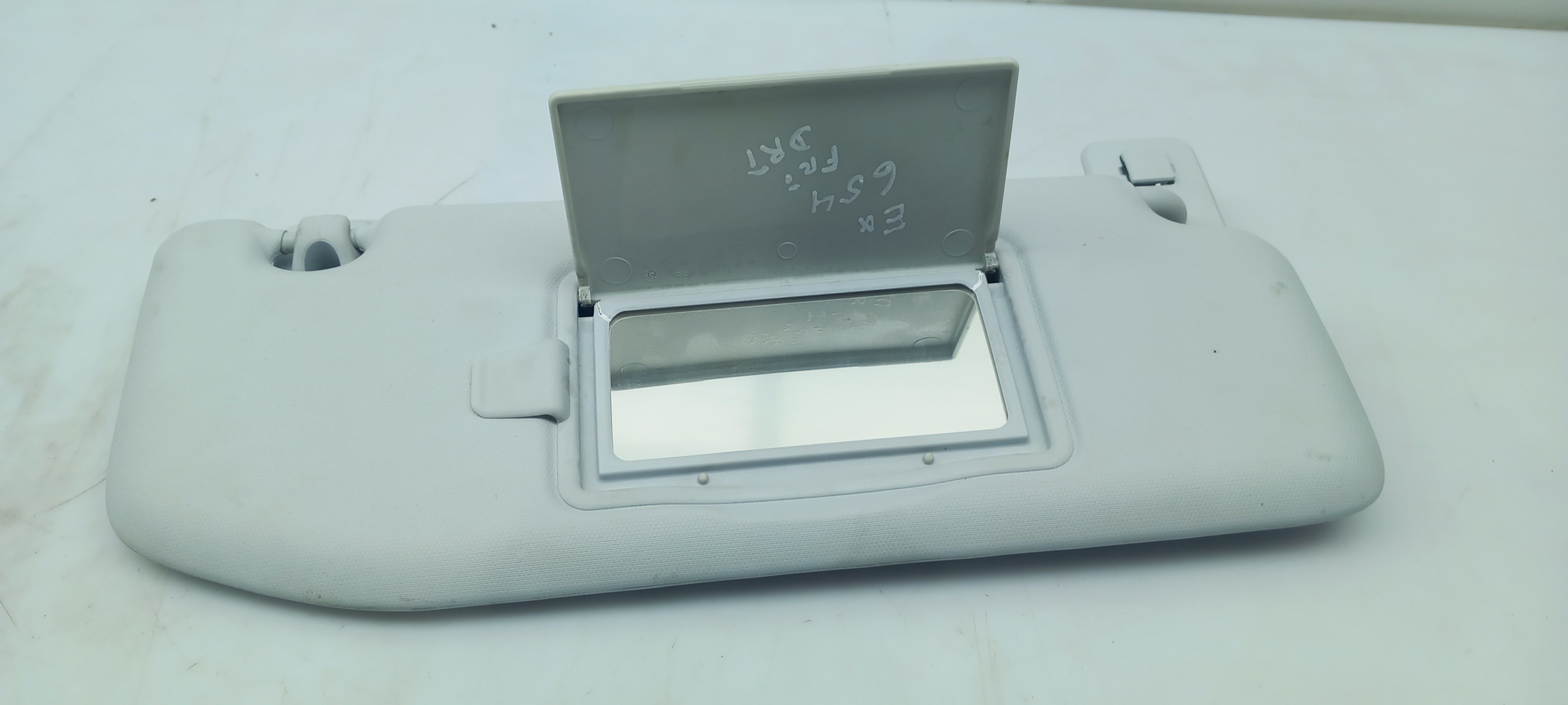 Pála de sol direita PEUGEOT 208 Imagem-1