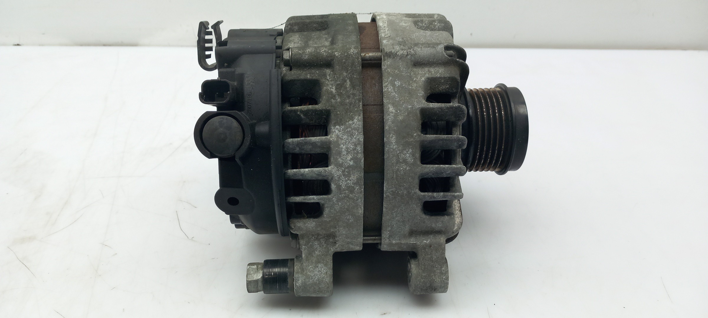 Alternator PEUGEOT 208 Imagem-1