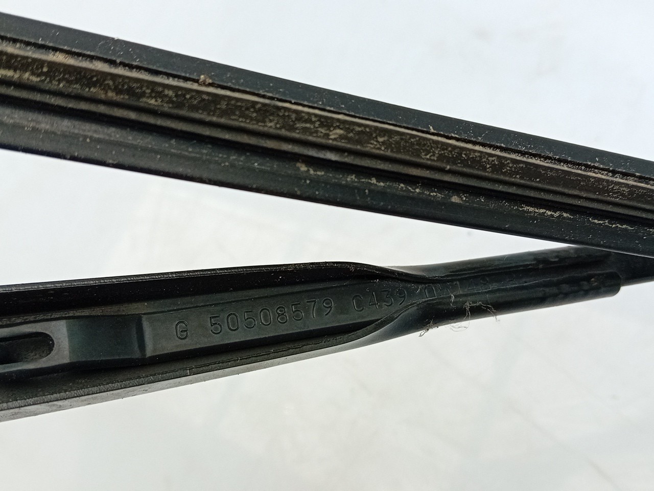Windscreen wiper arm Left front ALFA ROMEO Mito (955_) Imagem-2