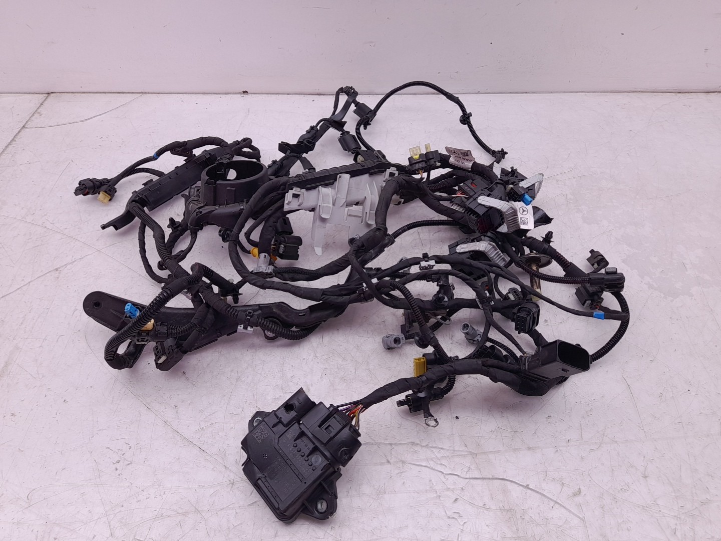Instalación eléctrica del motor / cableado motor MERCEDES-BENZ GLC (X253) Imagem-1