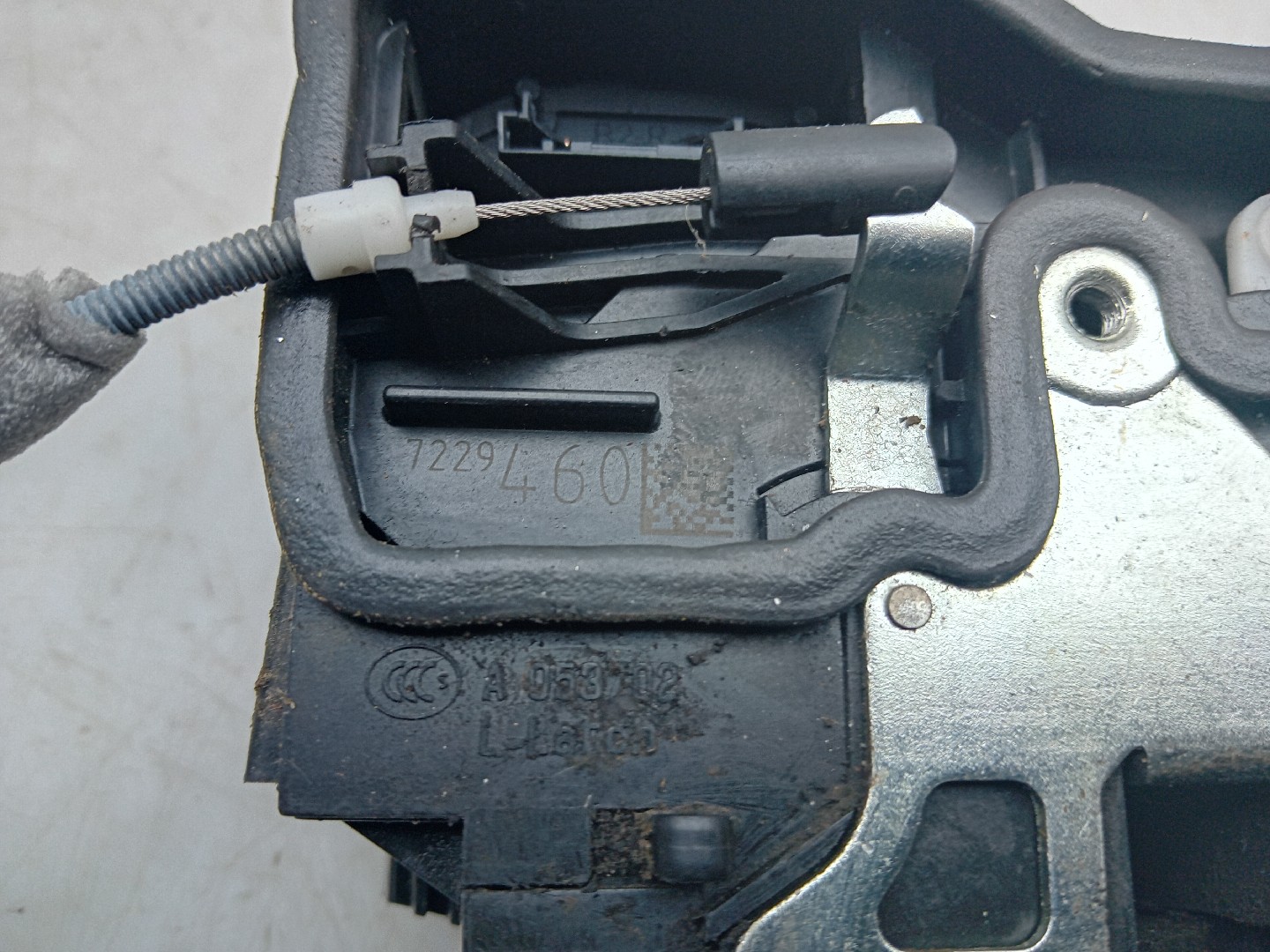 Fechadura / fecho porta trás direito BMW 1 (F20) Imagem-3