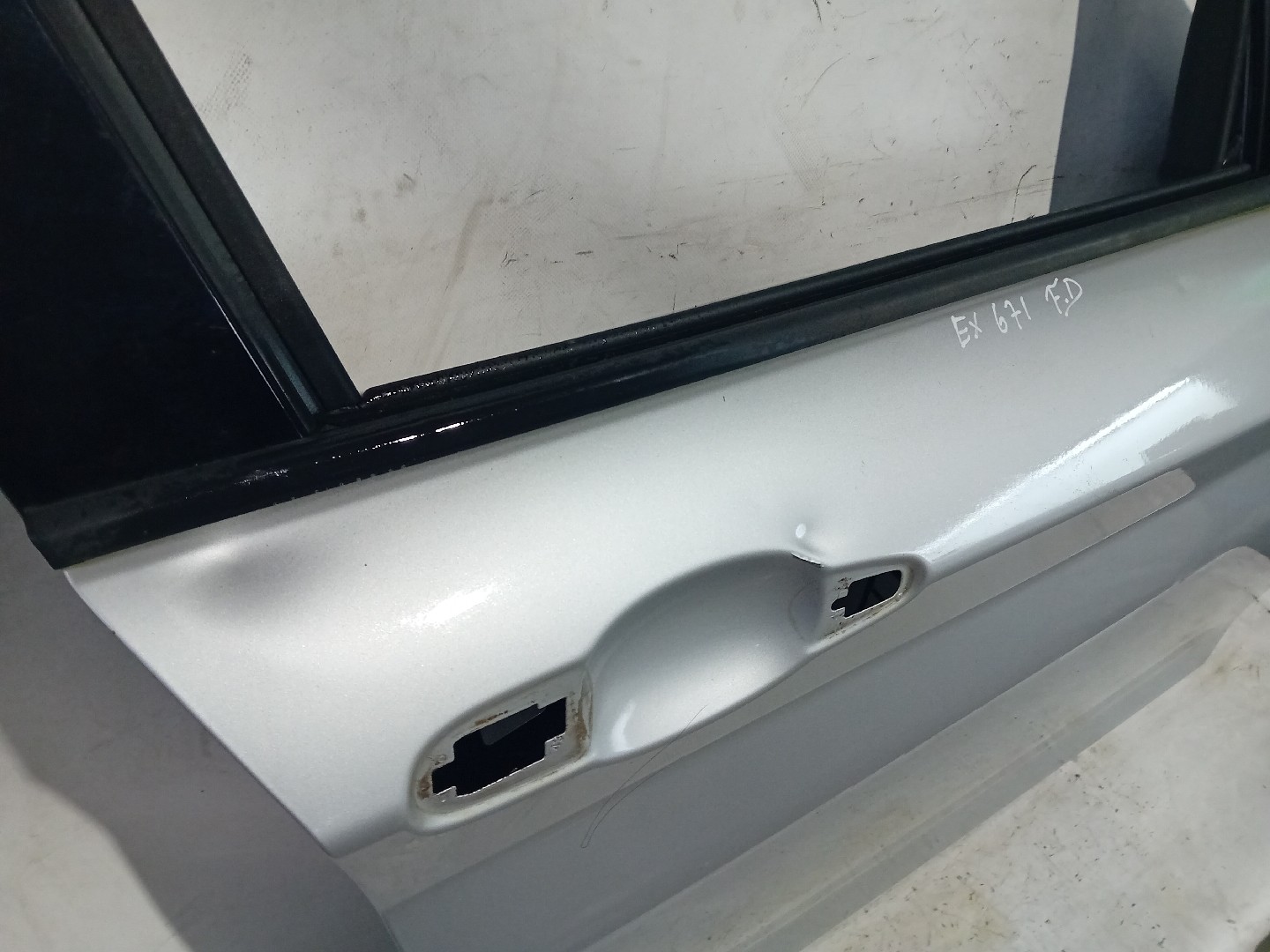 Porte avant Droite BMW 1 (F20) Imagem-1