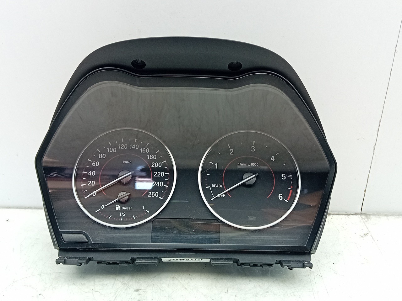 Instrument cluster BMW 1 (F20) Imagem-1