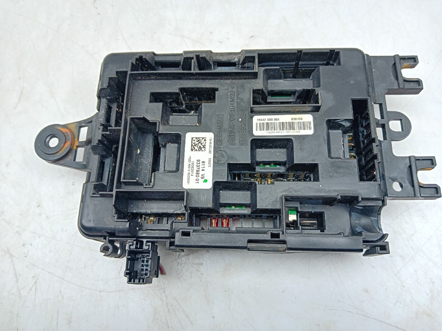 Caixa fusíveis / SAM / BSI BMW 1 (F20) Imagem-1