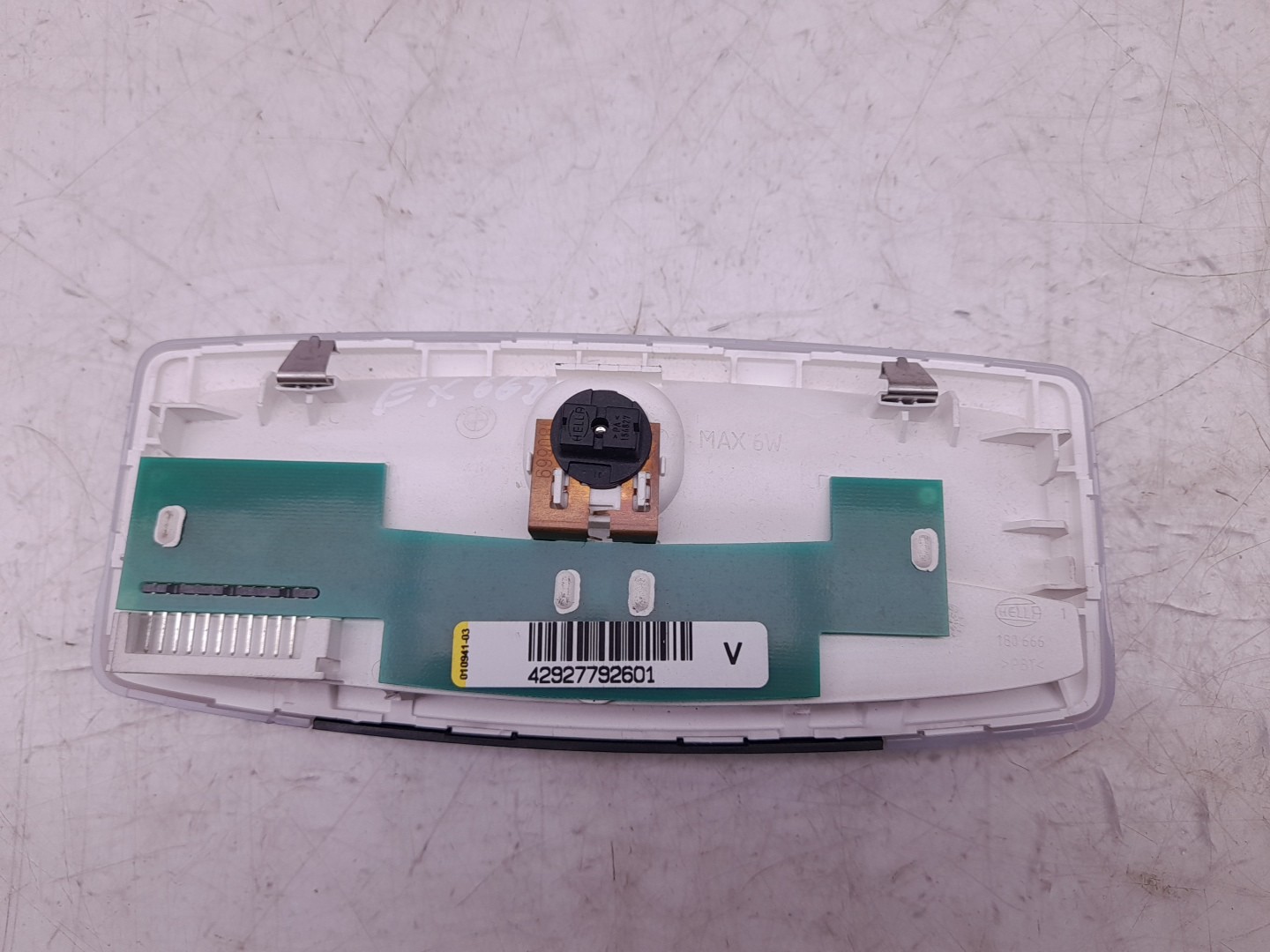 Front seat light BMW 1 (F20) Imagem-1