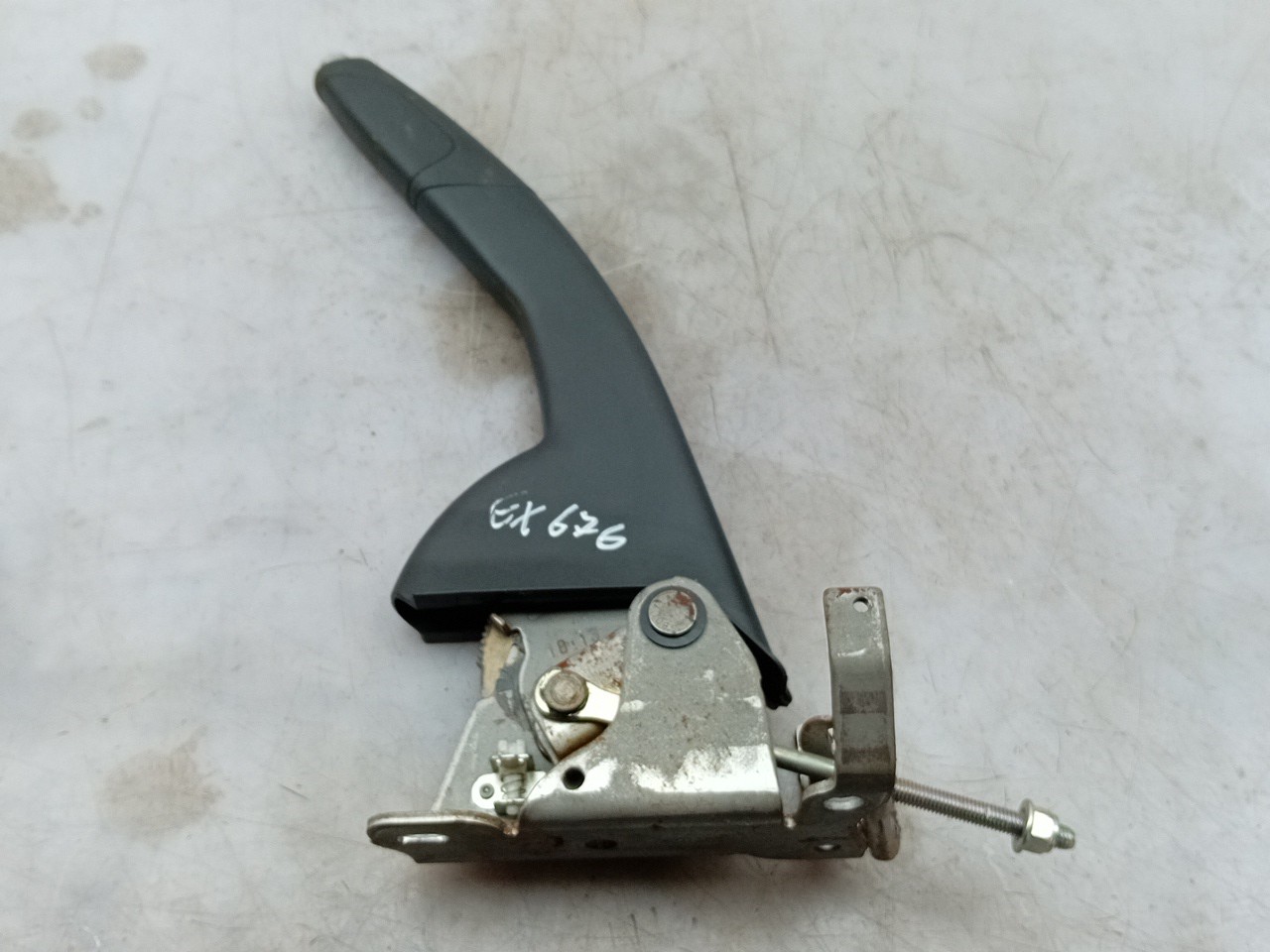 Hand brake / parking brake RENAULT Clio IV (BH_) Imagem-1