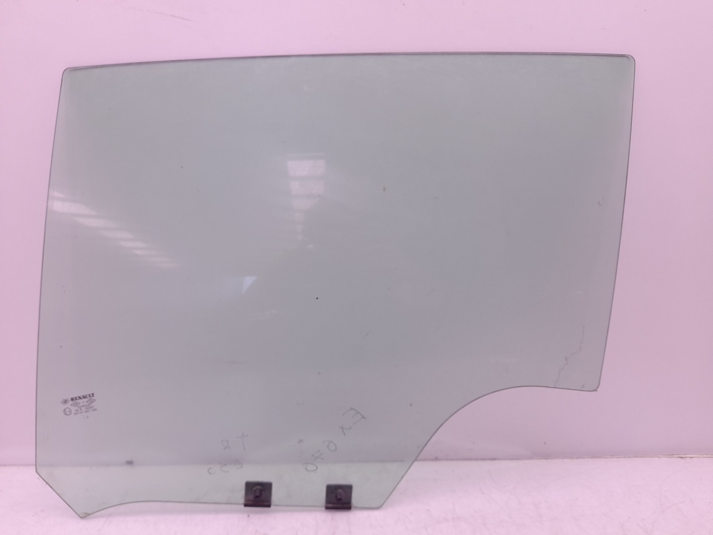 Left rear door glass