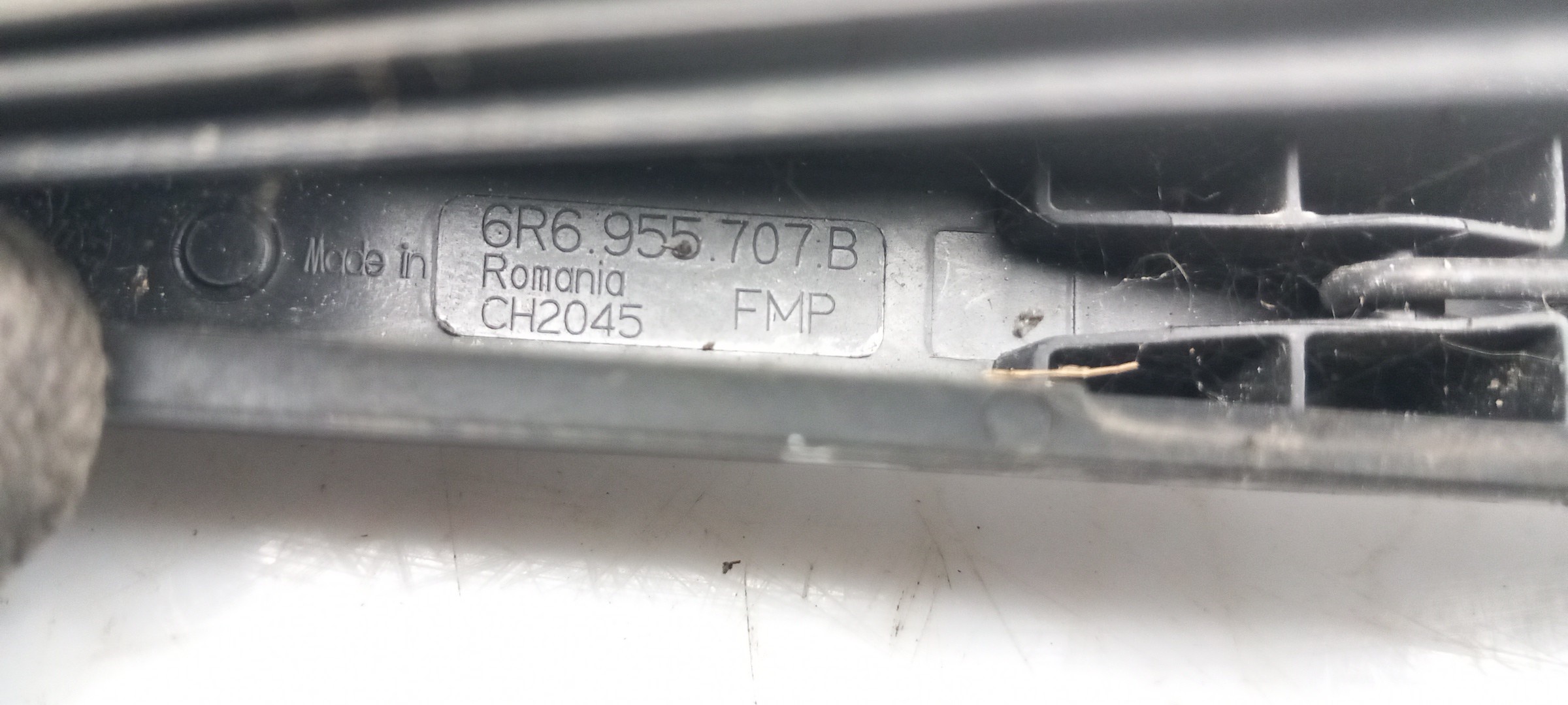 Rear wiper arm VOLKSWAGEN Golf VII (5G1, BQ1, BE1, BE2) Imagem-2