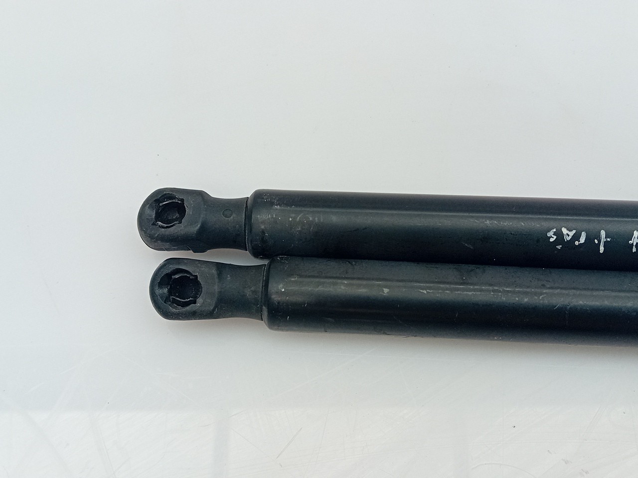 Trunk Shock Absorber VOLKSWAGEN Golf VII (5G1, BQ1, BE1, BE2) Imagem-2