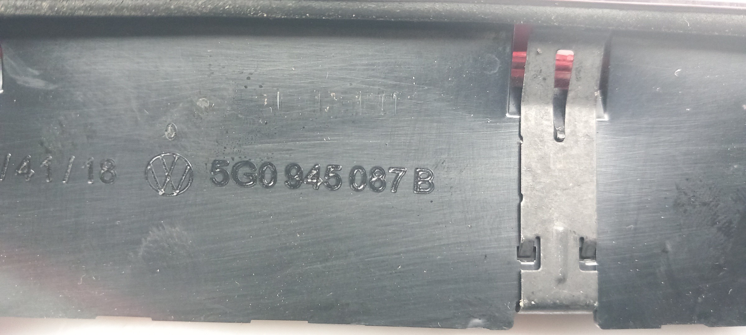 Feu de stop supplémentaire / 3e feu VOLKSWAGEN Golf VII (5G1, BQ1, BE1, BE2) Imagem-2