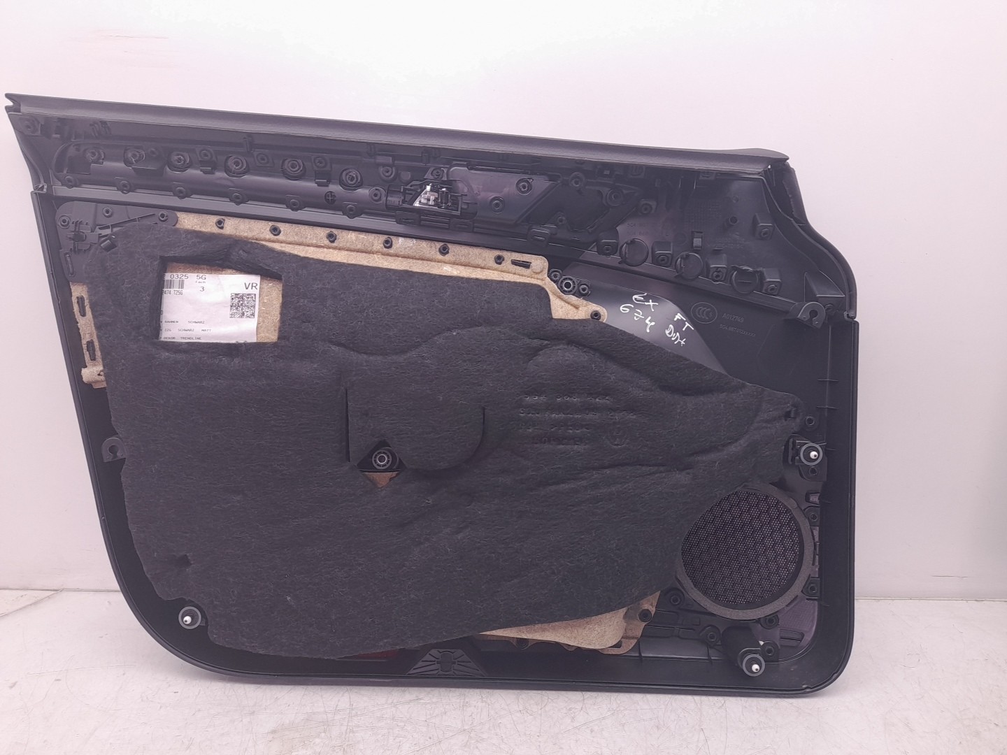 Right front door panel VOLKSWAGEN Golf VII (5G1, BQ1, BE1, BE2) Imagem-1