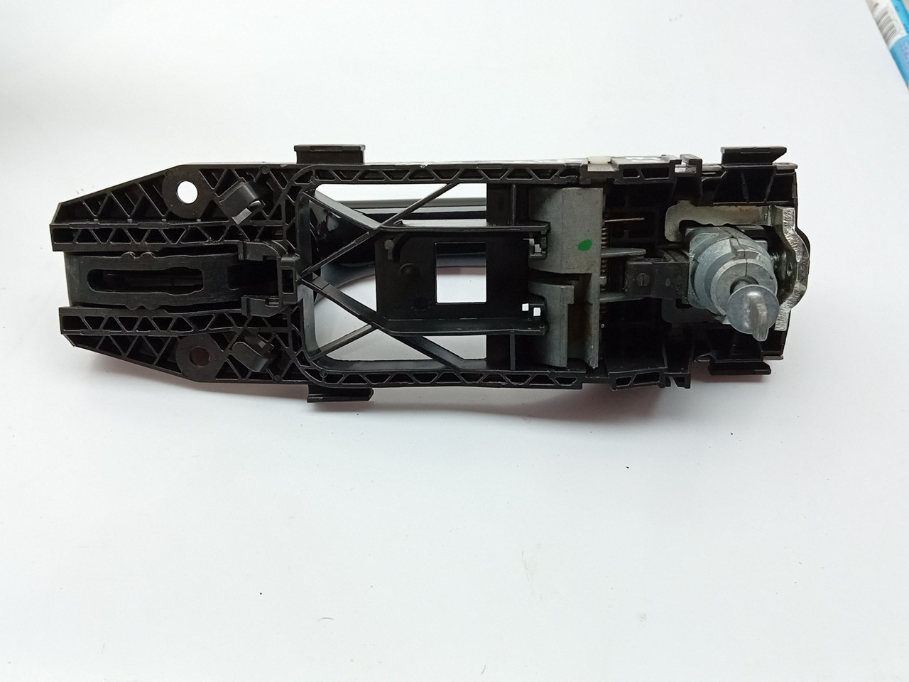 Left front door handle VOLKSWAGEN Golf VII (5G1, BQ1, BE1, BE2) Imagem-2