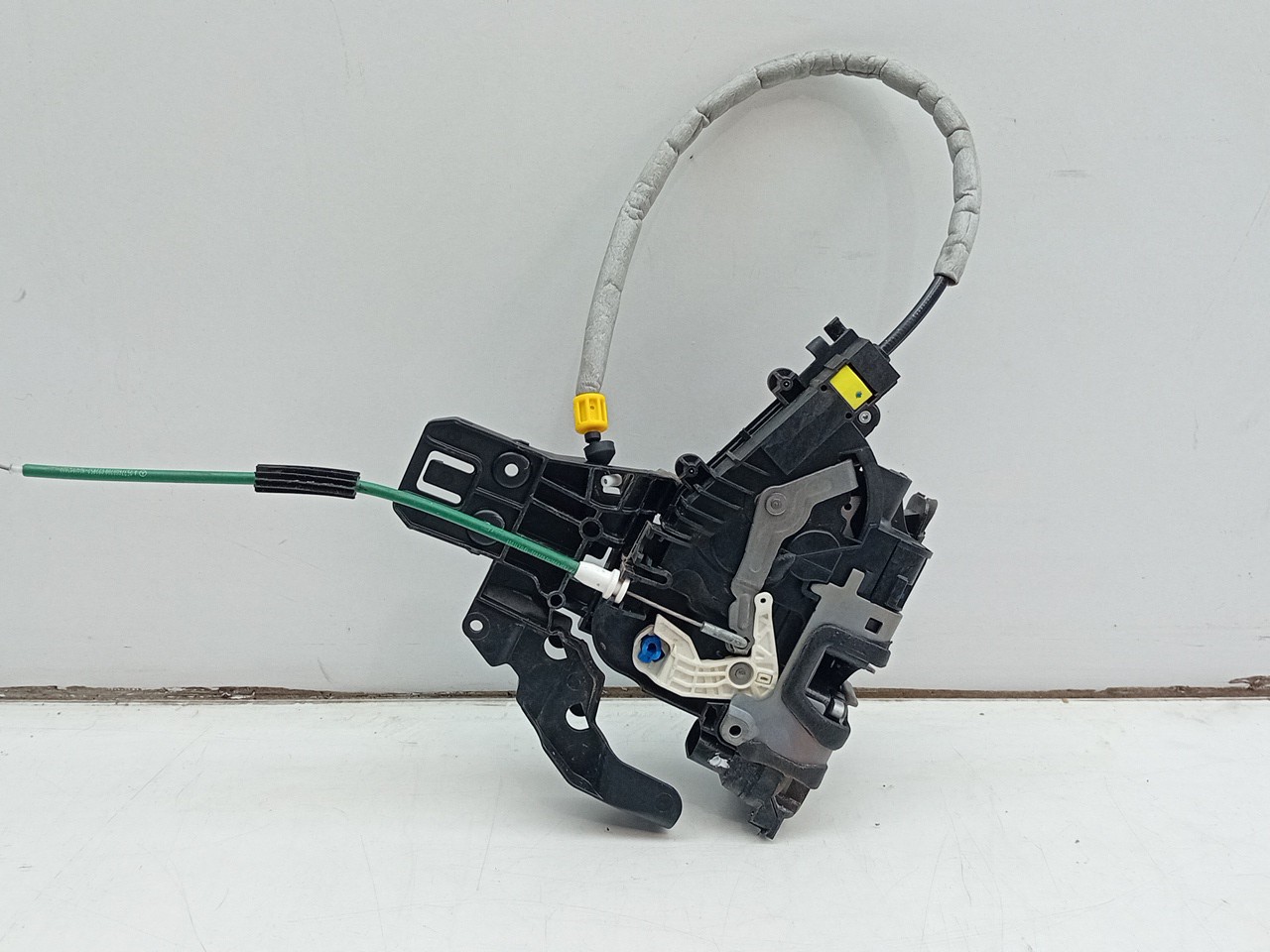 Rear Left Door Lock MERCEDES-BENZ GLC (X253) Imagem-1