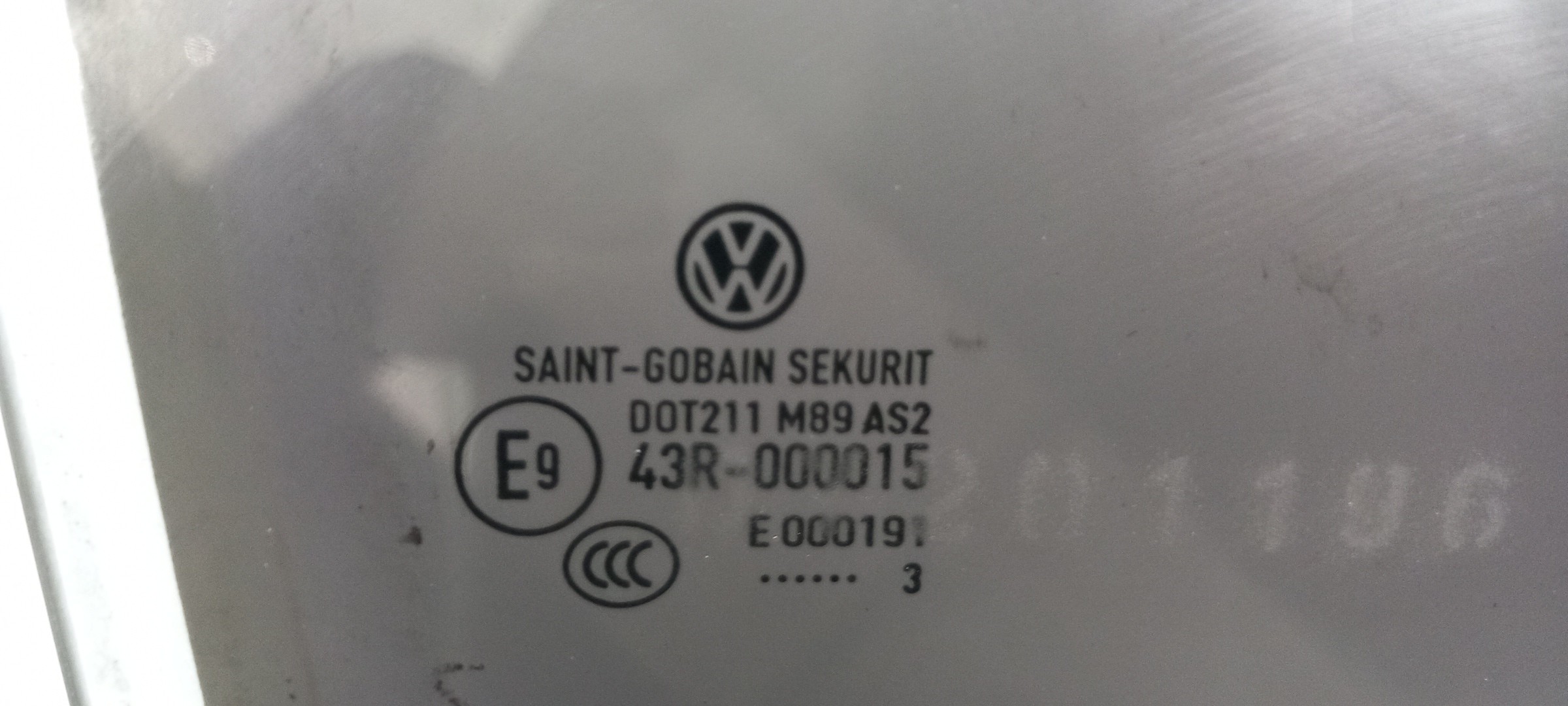Vitre porte arrière Droite VOLKSWAGEN Polo (6R, 6C) Imagem-1