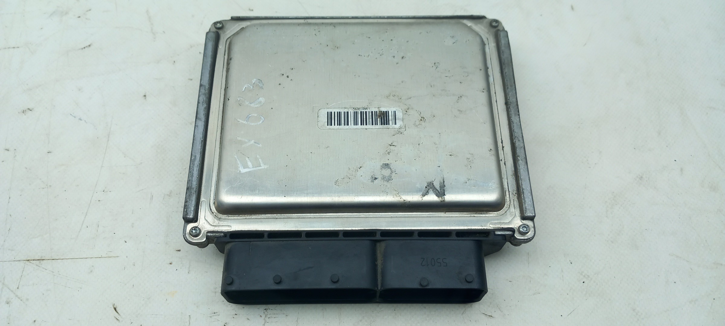 Centralina motore / ECU VOLKSWAGEN Polo (6R, 6C) Imagem-1