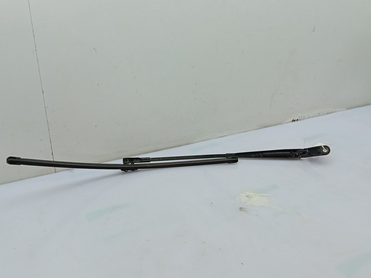 Windscreen wiper arm Left front PEUGEOT 407 Coupé (6C_) Imagem-1