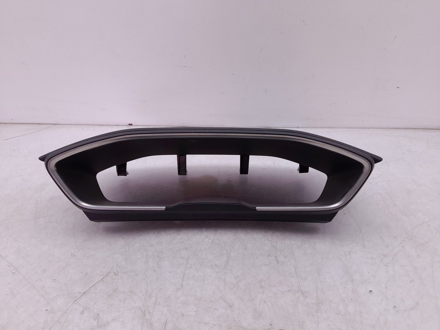 Cornice console centrale / radio / anello