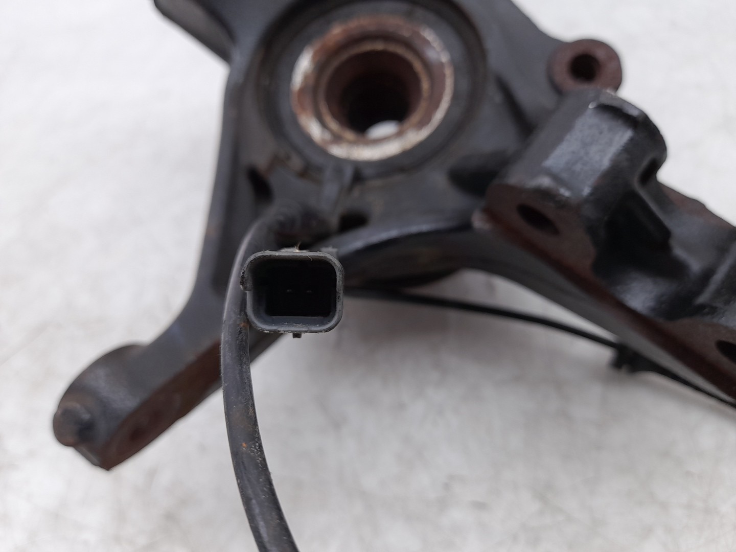 Right front steering knuckle CITROËN C4 II (B7) Imagem-2