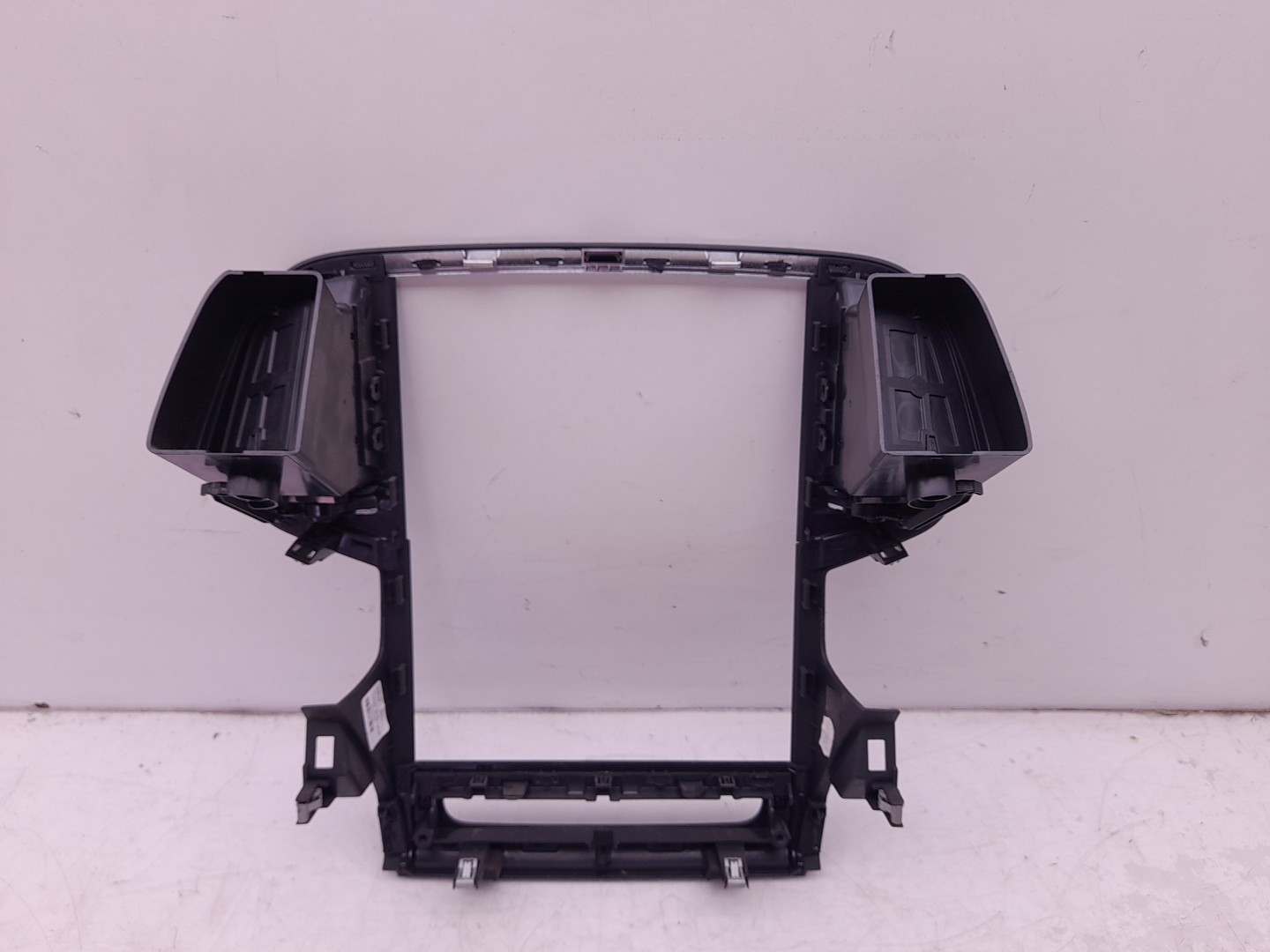 Panneau revêtement console centrale / radio RENAULT Megane IV (B9A/M_) Imagem-1