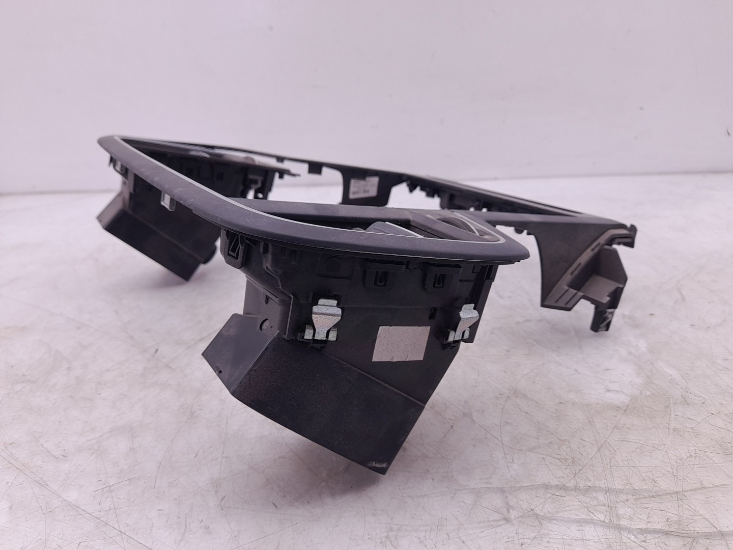 Panneau revêtement console centrale / radio RENAULT Megane IV (B9A/M_) Imagem-2