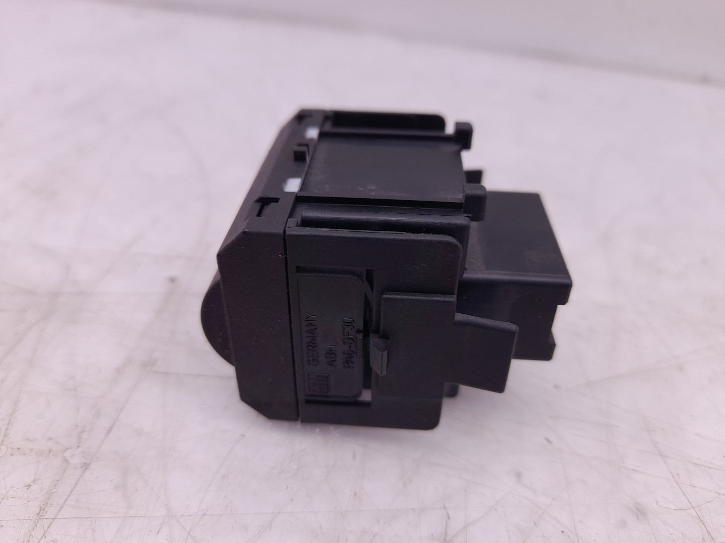 Módulo del interruptor de luz SKODA Fabia II Hatchback (542, 5J) Imagem-2