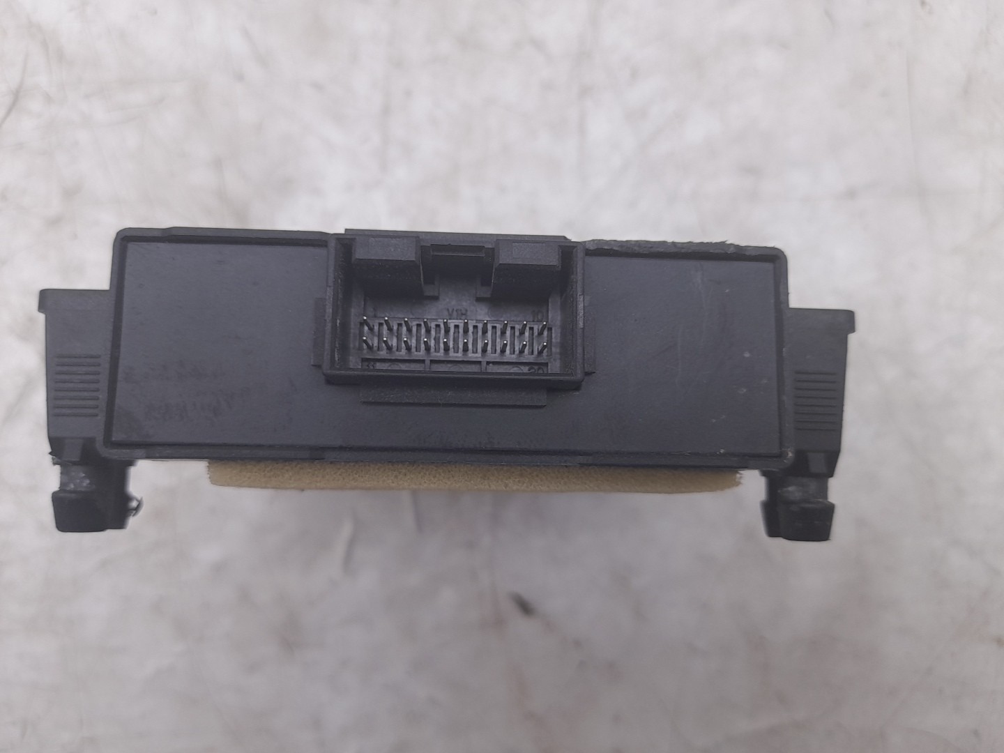 Module générique VOLKSWAGEN Tiguan (5N) Imagem-2