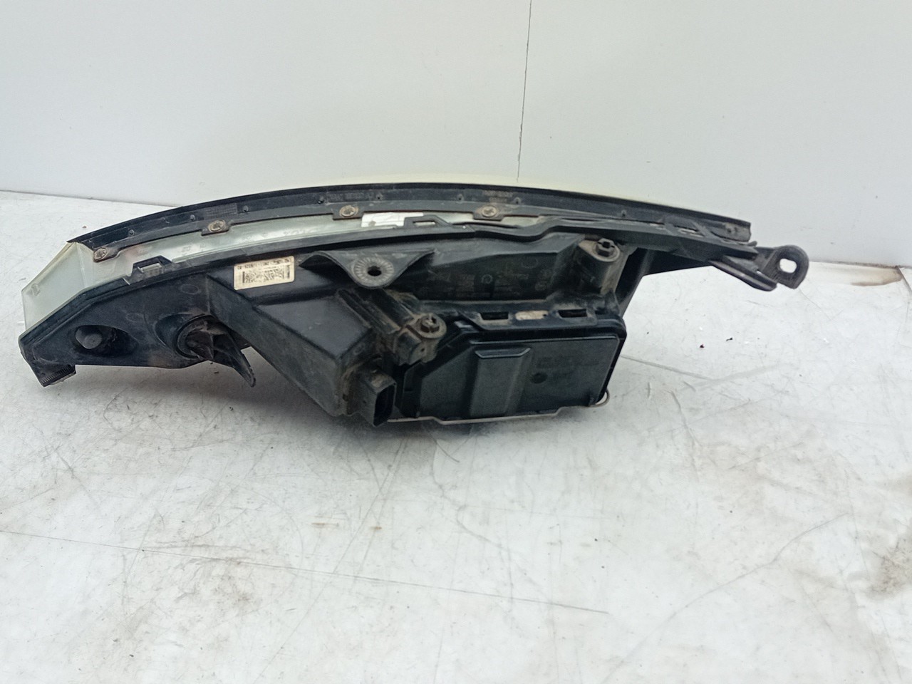 Right Headlight FORD Focus I (DAW, DBW) Imagem-1