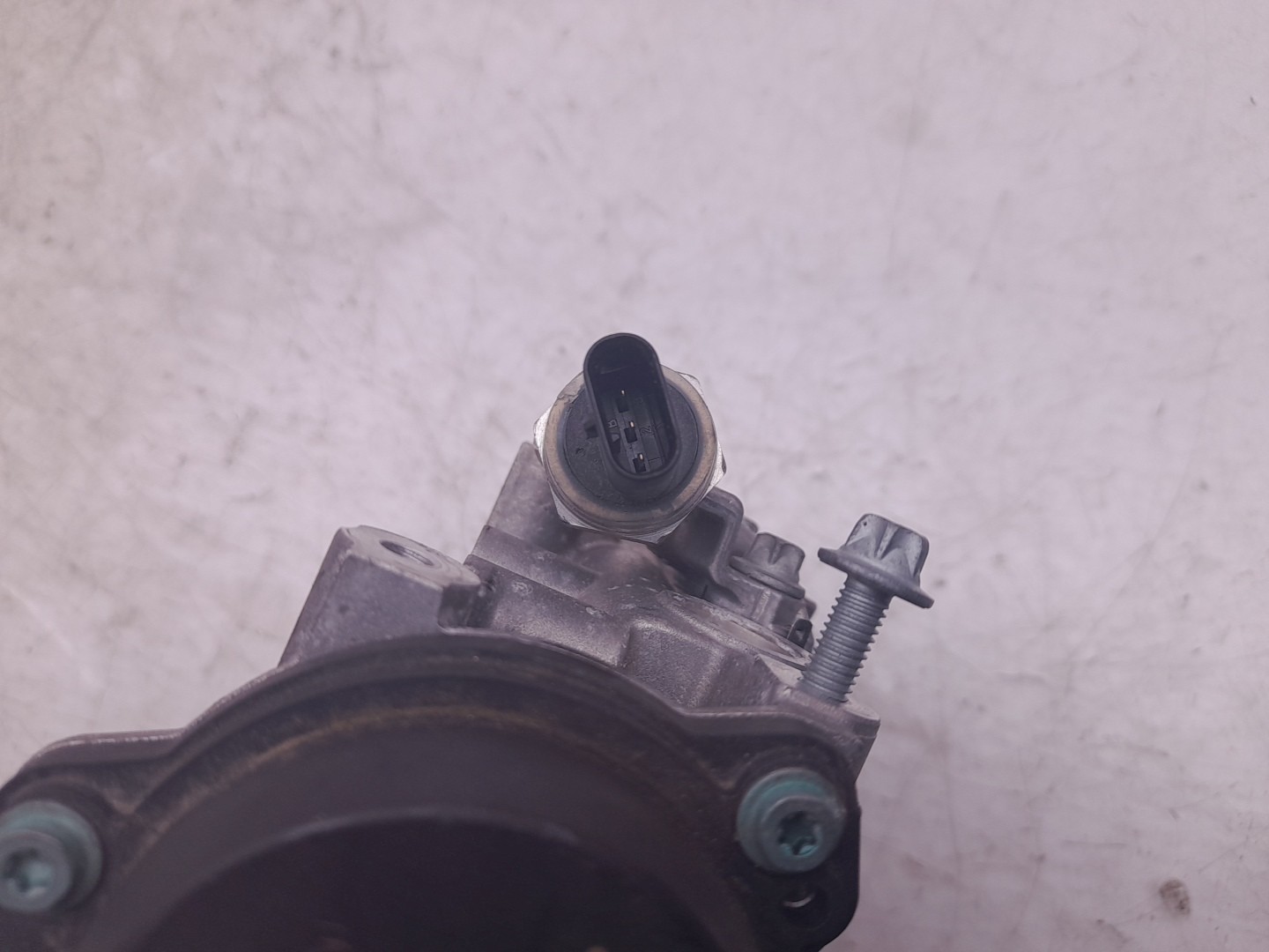 EGR valve MERCEDES-BENZ Classe C Coupé (C205) Imagem-3