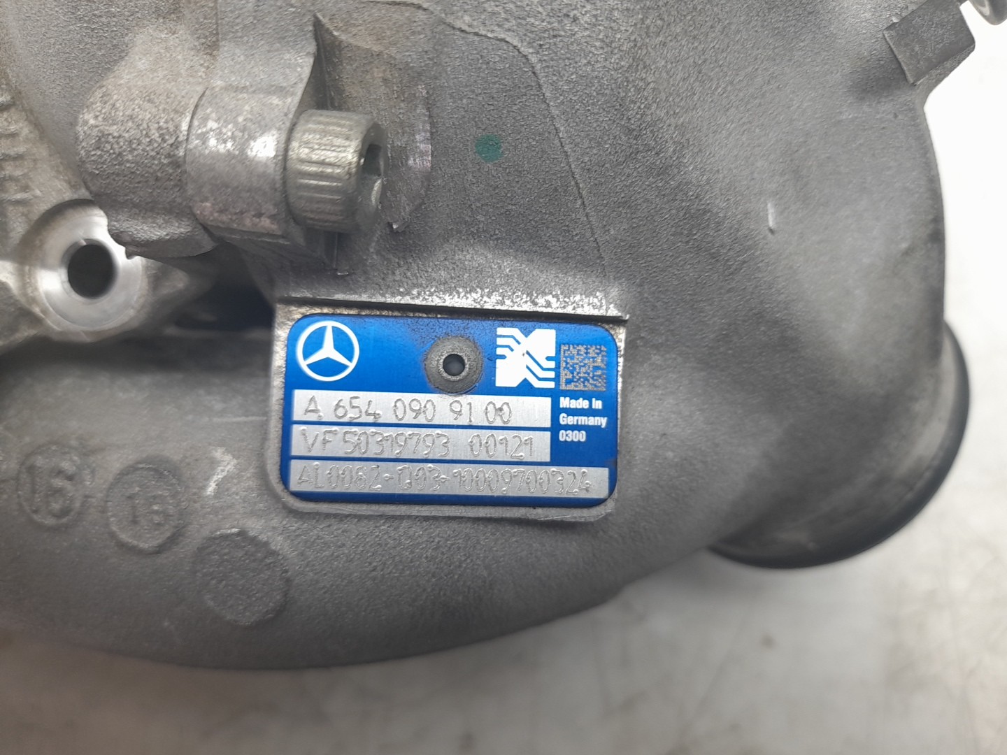 Turbocharger  MERCEDES-BENZ Classe C Coupé (C205) Imagem-4