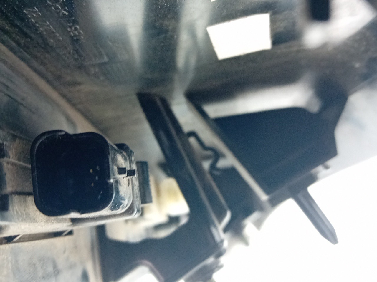 Tailgate handle PEUGEOT 2008 I (CU_) Imagem-3