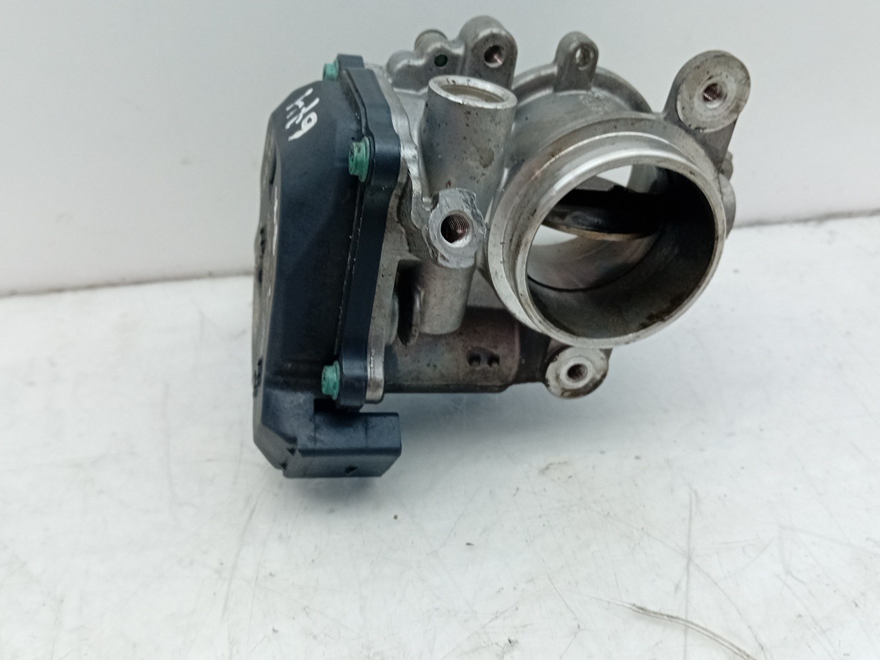 Throttle body VOLKSWAGEN Golf VII (5G1, BQ1, BE1, BE2) Imagem-1